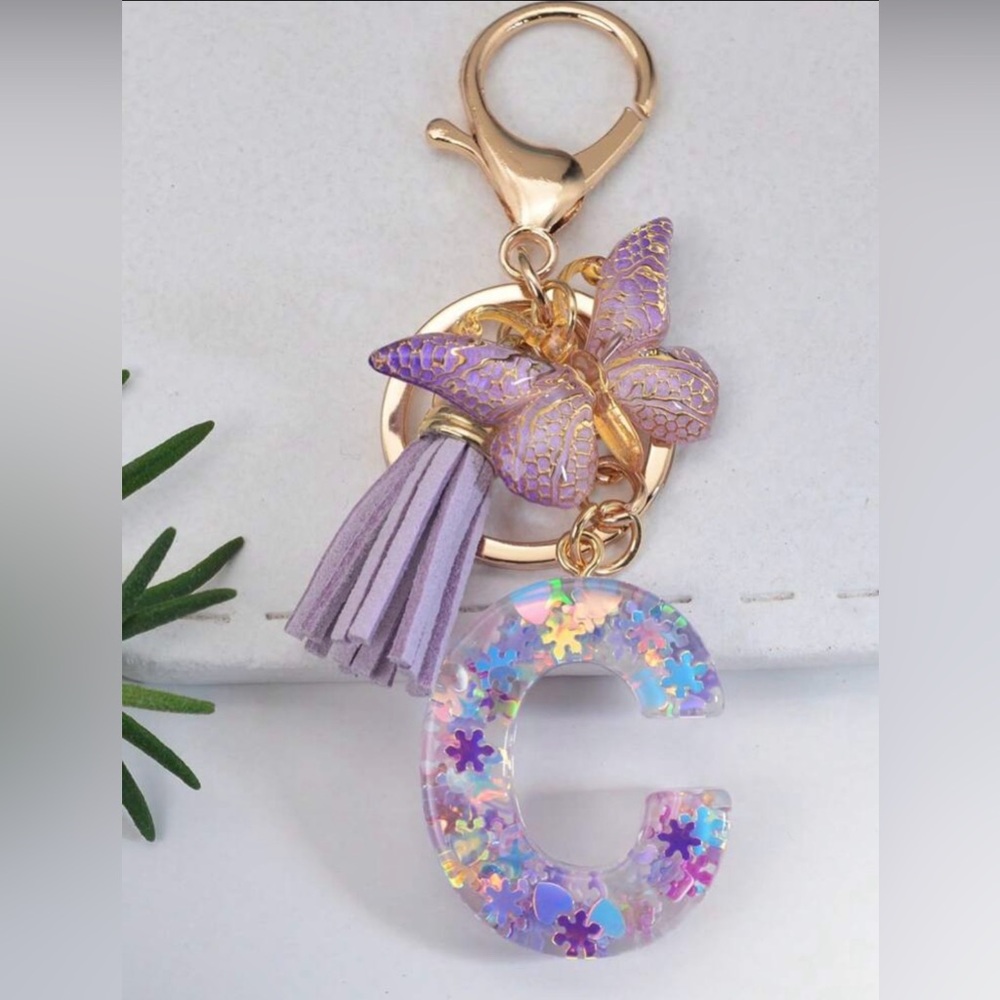 Resin Butterfly Letter Keychain: A, F, I, L, M, O, T, U, W, Y, Z - Picture 2 of 5